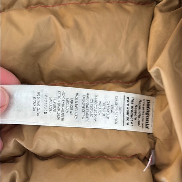 Patagonia red baby Puffer Jacket hi-loft down sweater - Picture 4 of 5